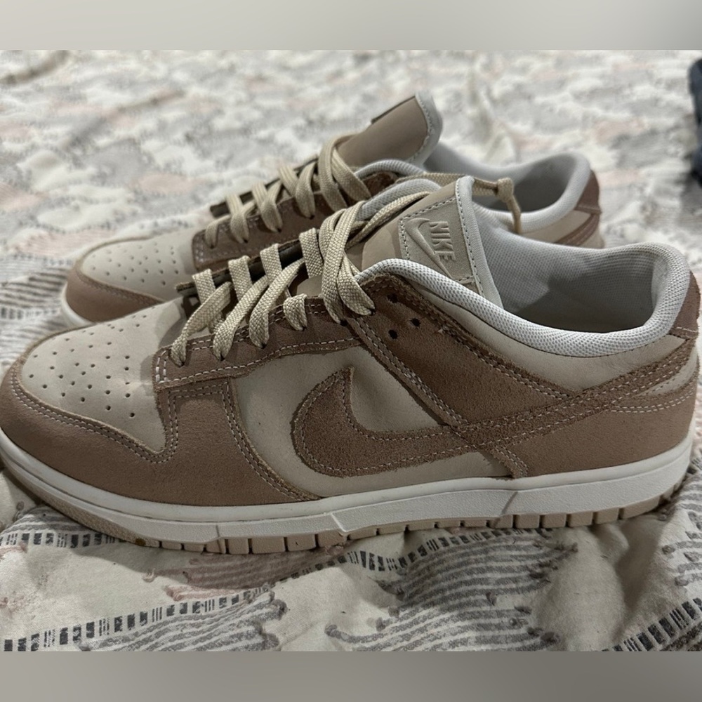 Womens Nike Dunk Low Sand Drift size 9.5